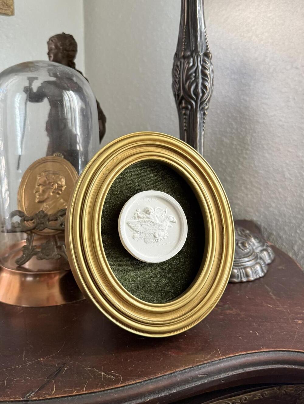 Vintage Style Framed Plaster Cameo Intaglio classical Relief Gold Oval Framed